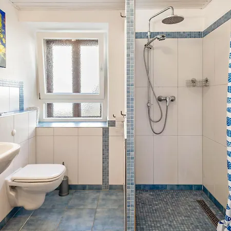 Maisonette 5 דירה *